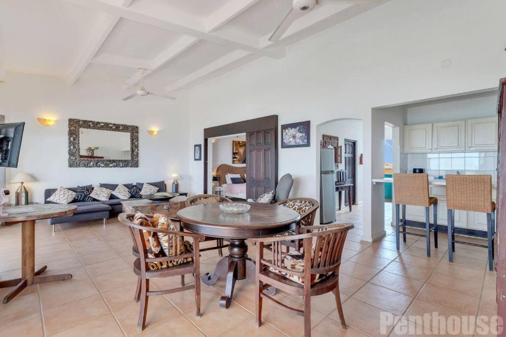 Bonaire Oceanfront Apartments Kralendijk Exterior foto